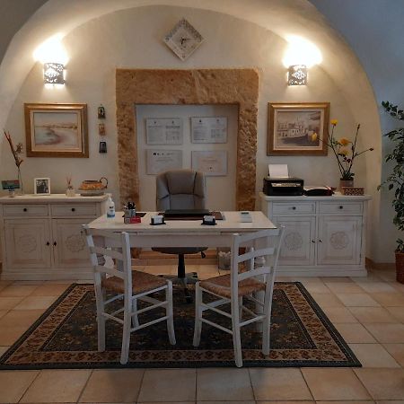 Domo Antiga Guest Rooms Сорсо Екстериор снимка