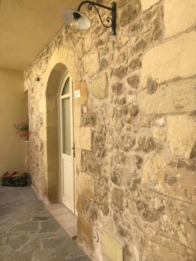 Domo Antiga Guest Rooms Сорсо Екстериор снимка