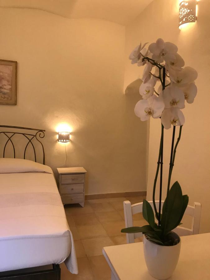 Domo Antiga Guest Rooms Сорсо Екстериор снимка